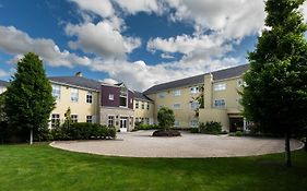 Seven Oaks Hotel